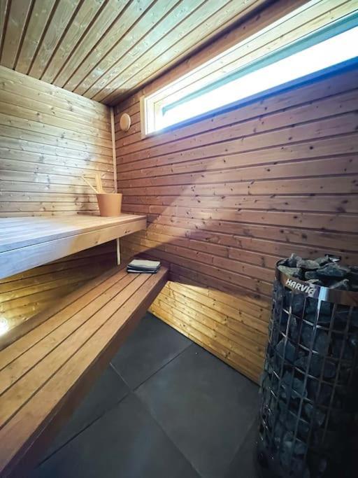 Palukuela Tiny House Kadaka Chalet *